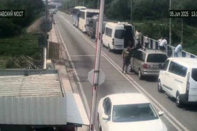Погранкомитет: на границе с Беларусью польские пограничники приостановили запуск автобусов